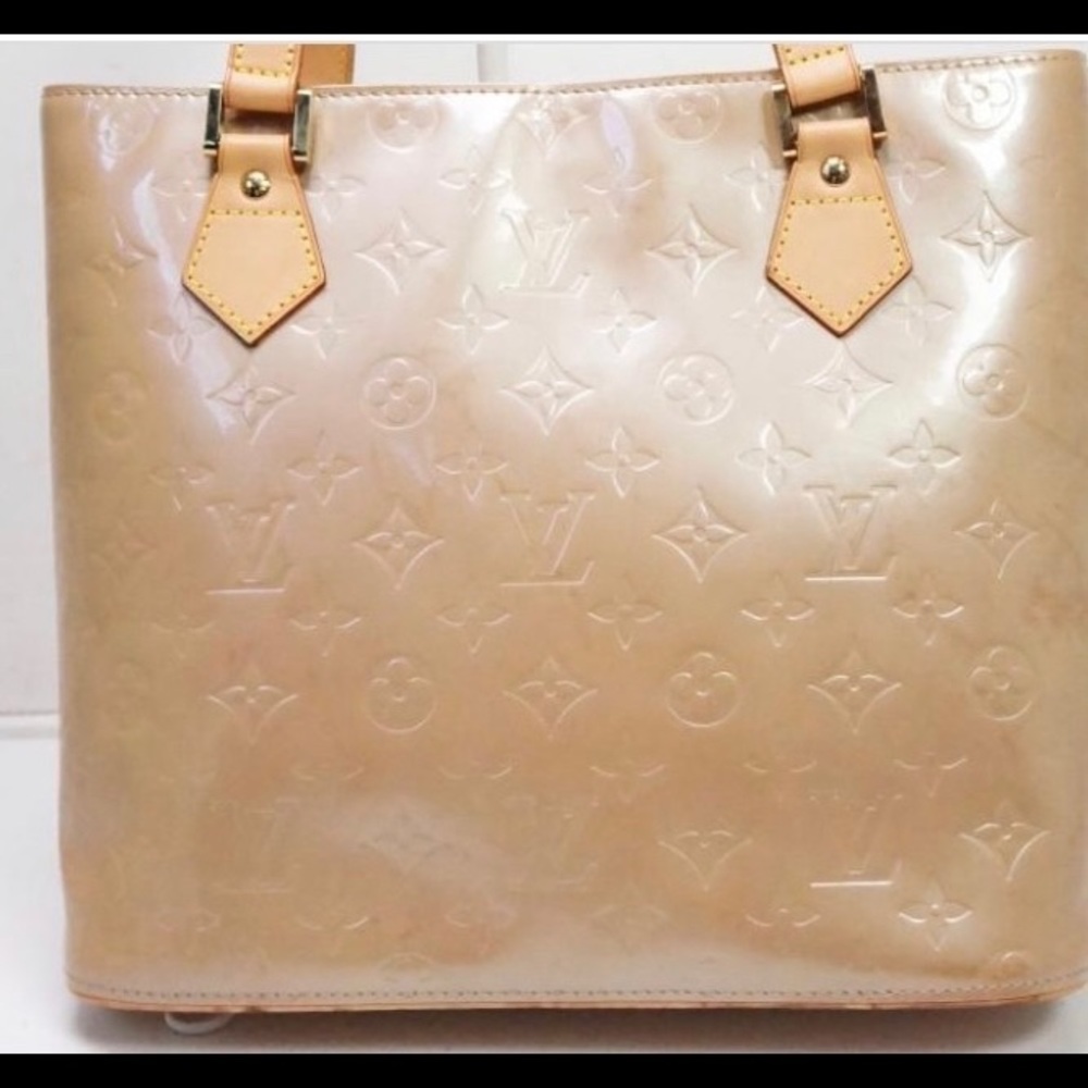 $5️⃣0️⃣0️⃣ Auth LV Vernis Houston Tote Bag - Picture 2 of 12